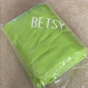 Like Green Fleece Blanket “Betsy”